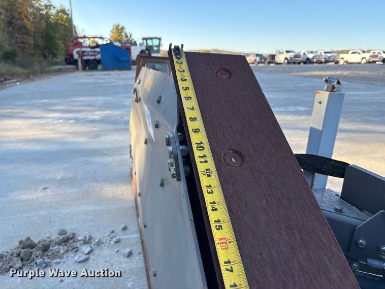 image for item DU1486 Skeer skid steer leveler