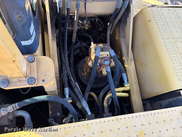 image for item DU1491 2007 Komatsu PC300 LC-7E0 excavator