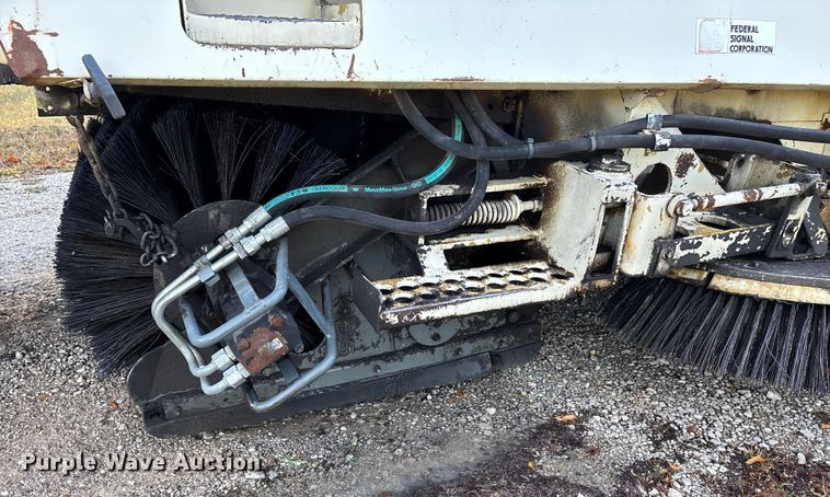 image for item DU1492 Elgin Pelican HH sweeper