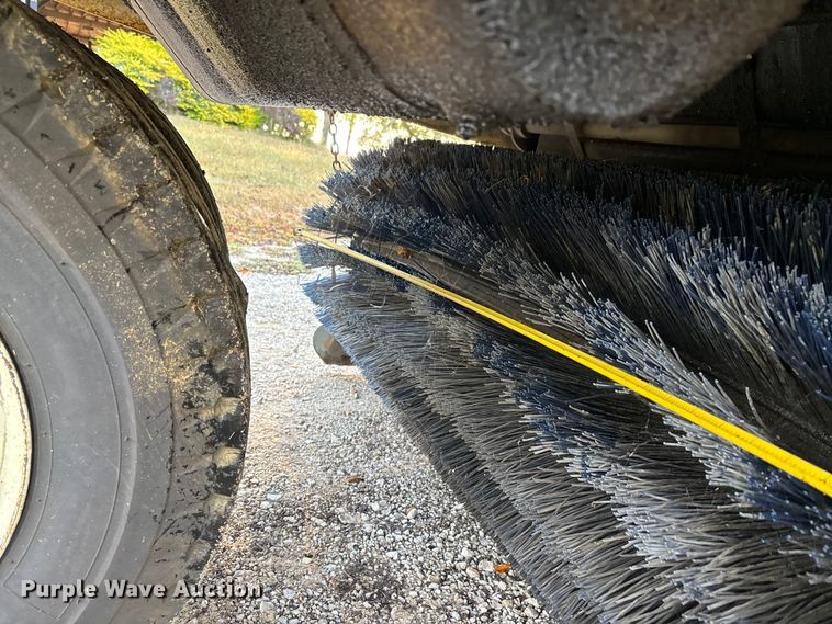 image for item DU1492 Elgin Pelican HH sweeper