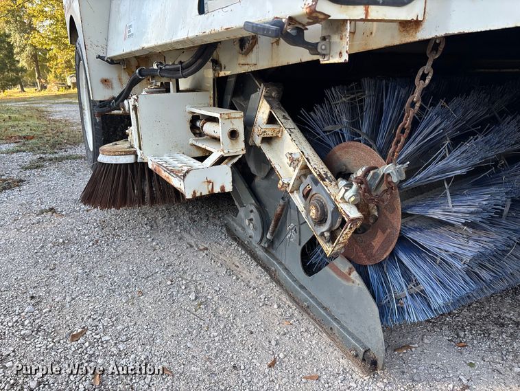 image for item DU1492 Elgin Pelican HH sweeper