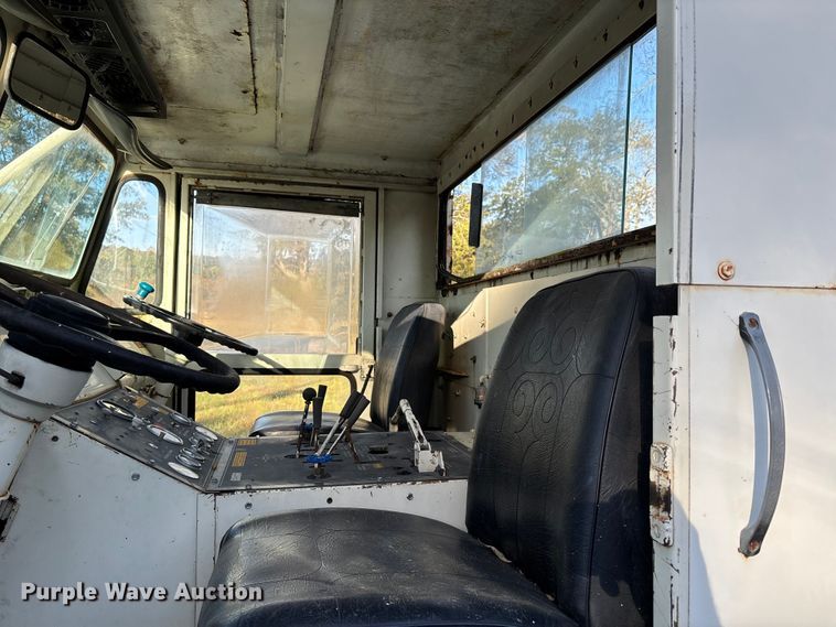 image for item DU1492 Elgin Pelican HH sweeper