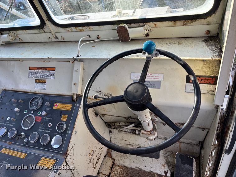 image for item DU1492 Elgin Pelican HH sweeper