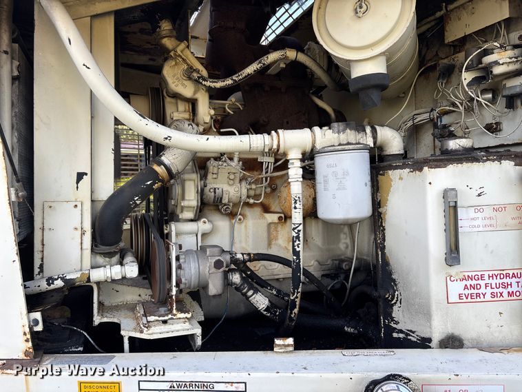 image for item DU1492 Elgin Pelican HH sweeper