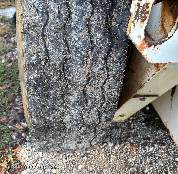 image for item DU1492 Elgin Pelican HH sweeper