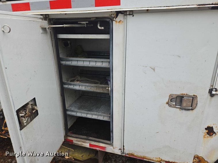 image for item DU2515 2008 Freightliner Business Class M2 bucket truck