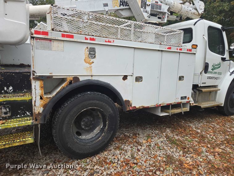 image for item DU2515 2008 Freightliner Business Class M2 bucket truck