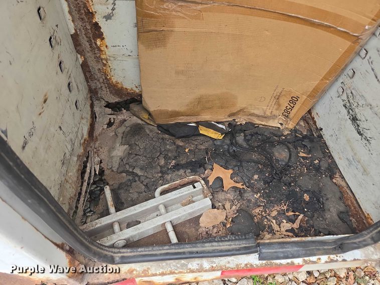 image for item DU2515 2008 Freightliner Business Class M2 bucket truck