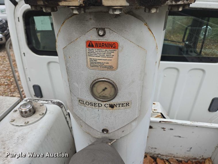 image for item DU2515 2008 Freightliner Business Class M2 bucket truck