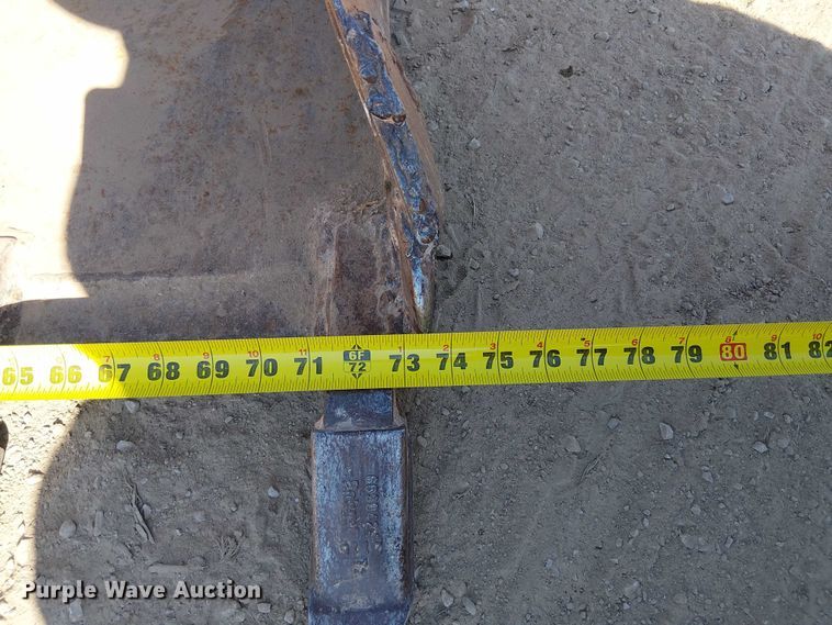 image for item DU3639 2005 Bobcat S130 skid steer loader