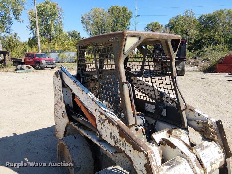 image for item DU3639 2005 Bobcat S130 skid steer loader