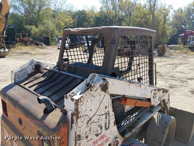 image for item DU3639 2005 Bobcat S130 skid steer loader