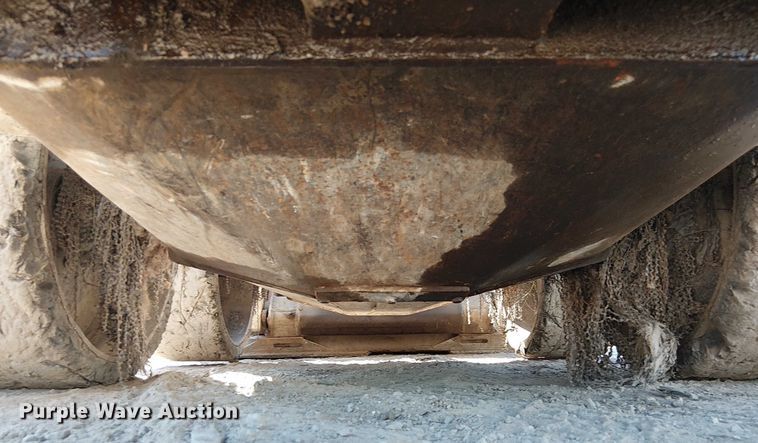 image for item DU3639 2005 Bobcat S130 skid steer loader