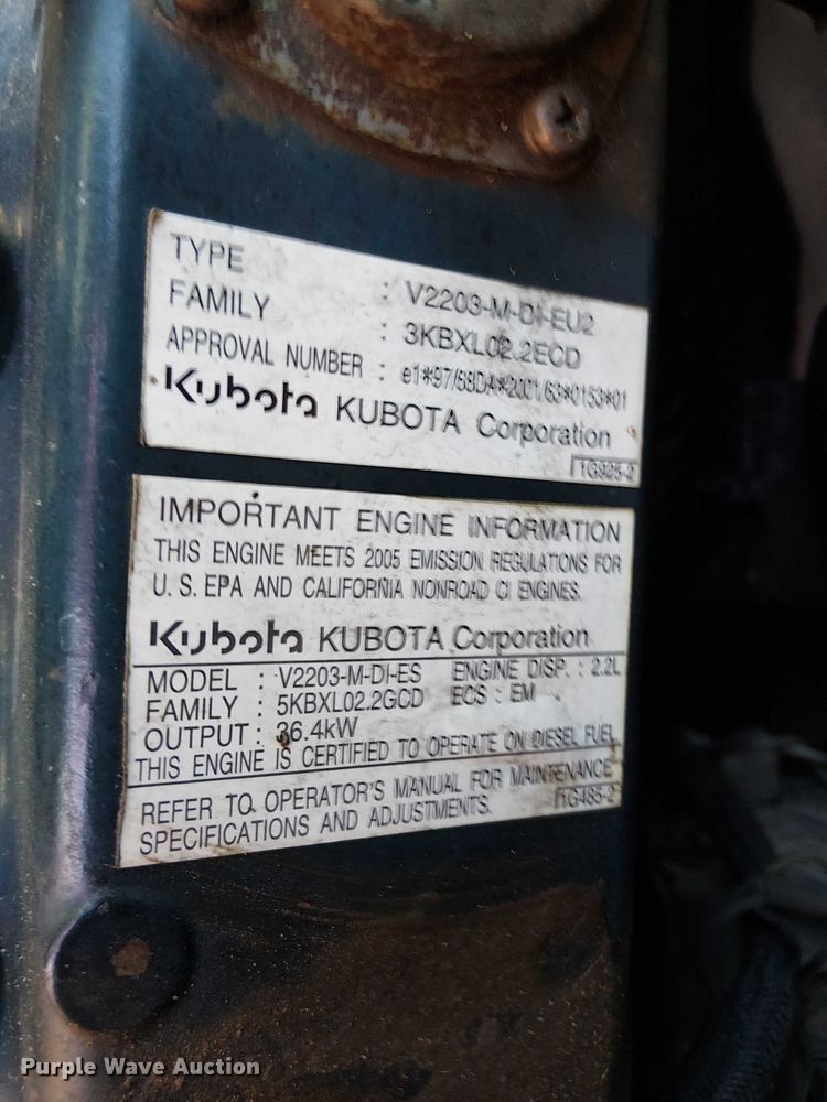 image for item DU3639 2005 Bobcat S130 skid steer loader