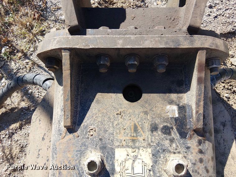 image for item DU3641 Rammer breaker