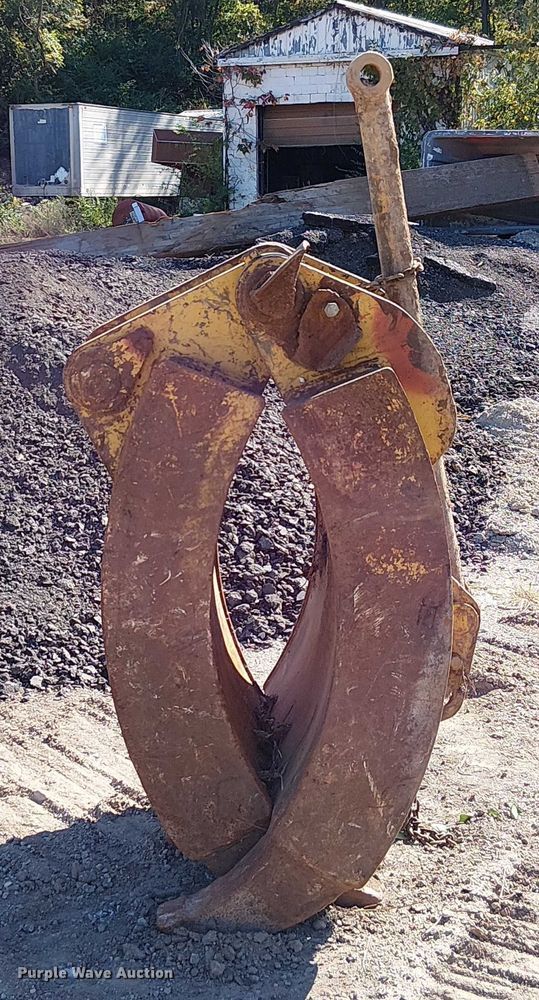 image for item DU3643 Excavator grapple