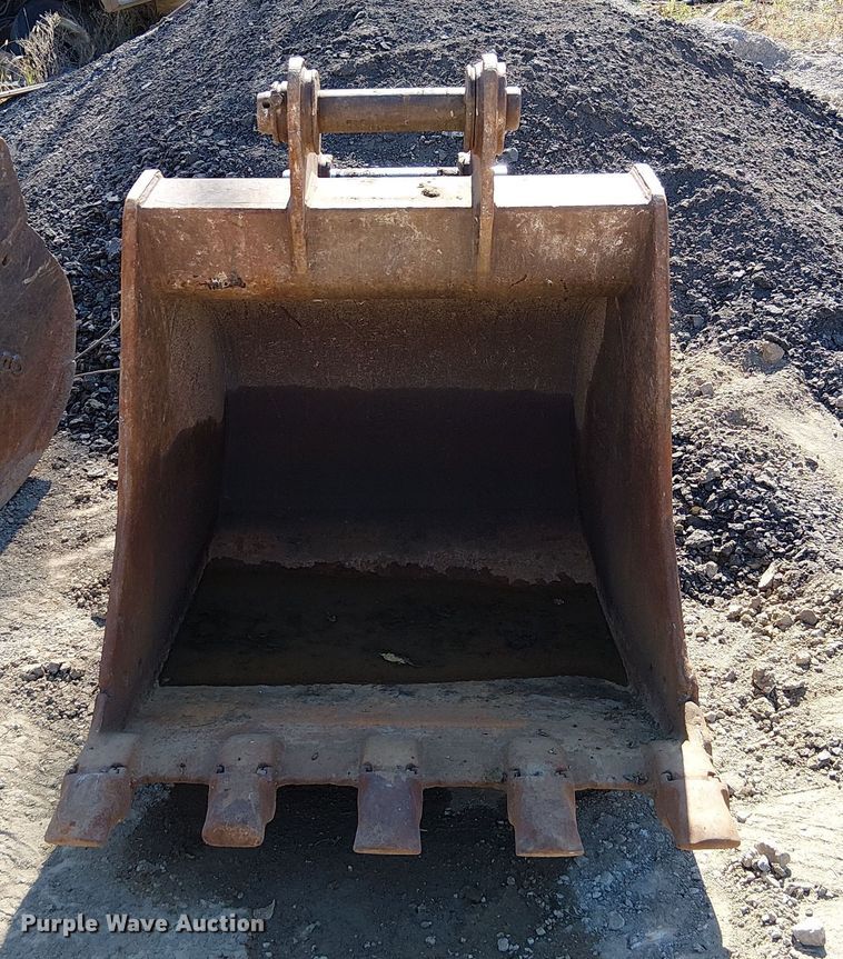 image for item DU3644 Esco excavator bucket