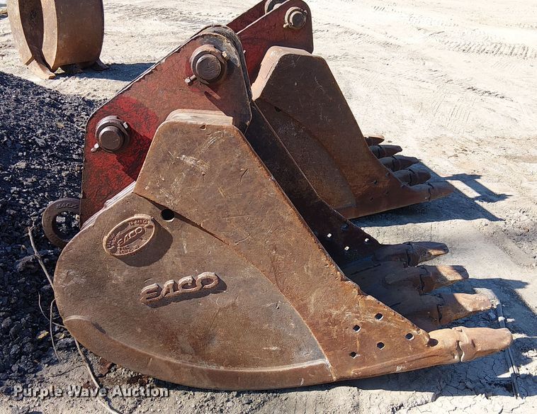 image for item DU3645 Esco excavator bucket