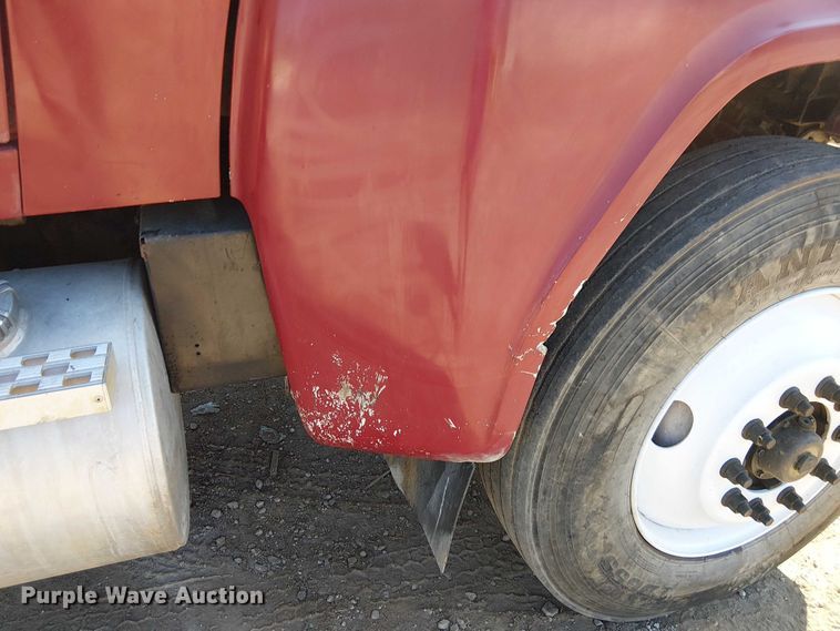 image for item DU3648 1997 Ford LTL 9000  dump truck
