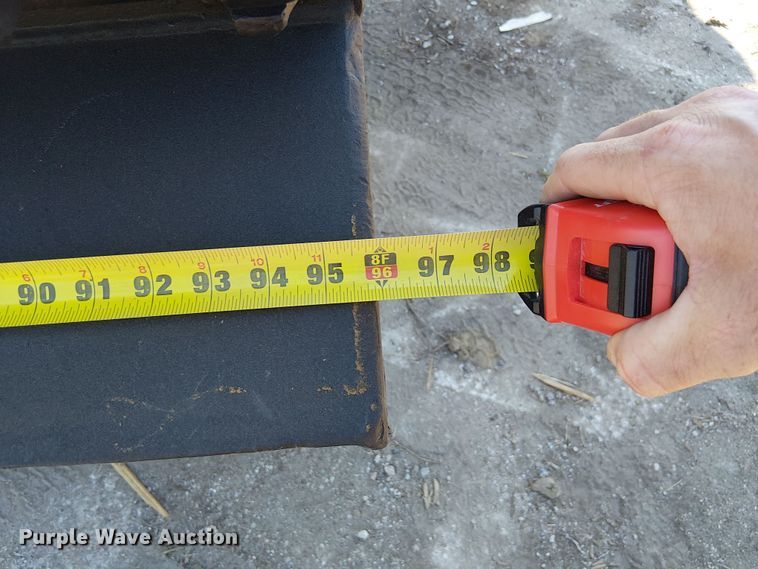 image for item DU3648 1997 Ford LTL 9000  dump truck