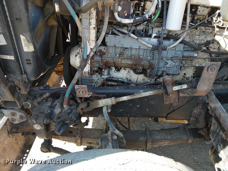 image for item DU3648 1997 Ford LTL 9000  dump truck