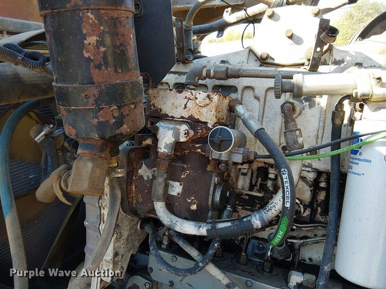 image for item DU3648 1997 Ford LTL 9000  dump truck