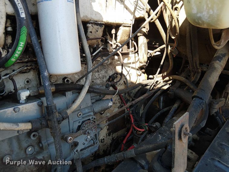 image for item DU3648 1997 Ford LTL 9000  dump truck