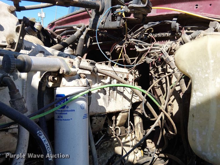 image for item DU3648 1997 Ford LTL 9000  dump truck