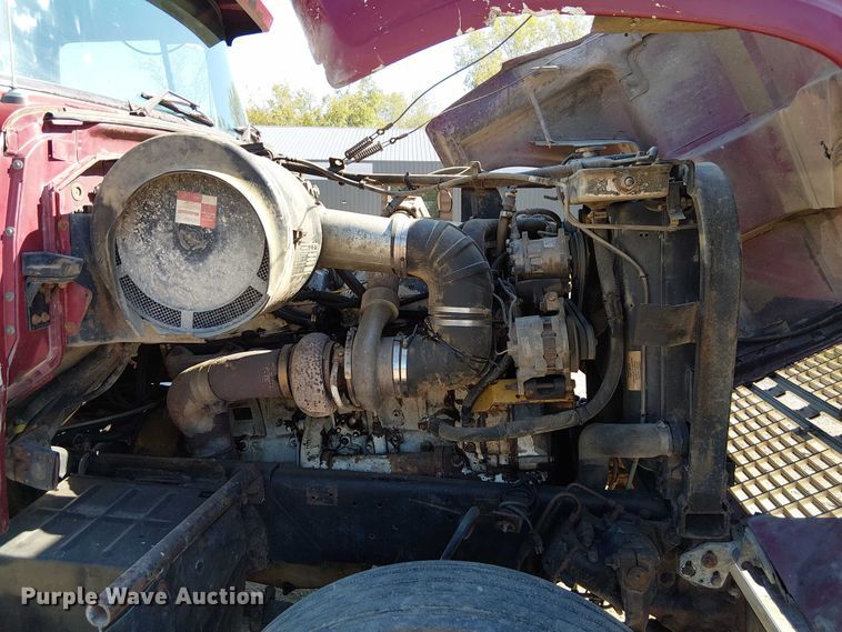 image for item DU3648 1997 Ford LTL 9000  dump truck