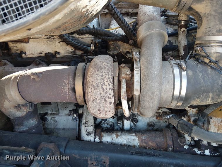 image for item DU3648 1997 Ford LTL 9000  dump truck