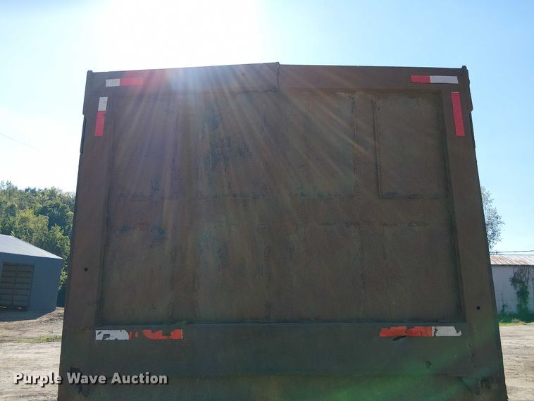 image for item DU3649 1997 Volvo WG dump truck