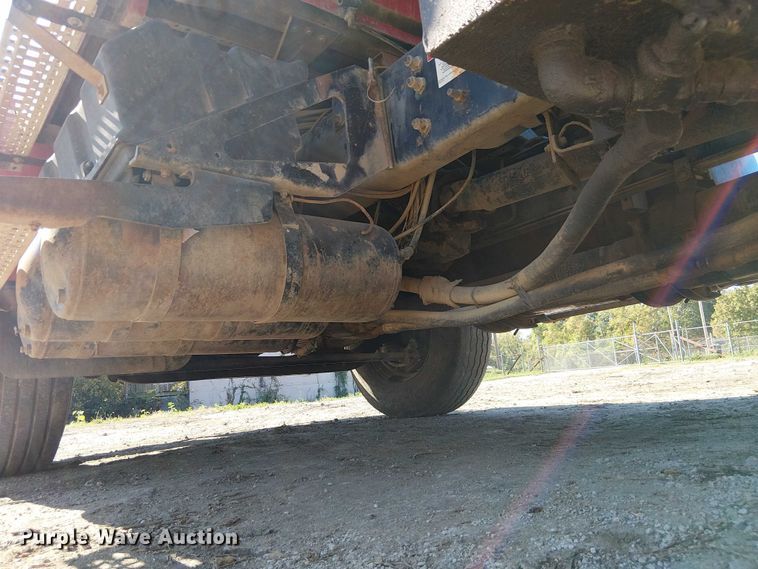 image for item DU3649 1997 Volvo WG dump truck