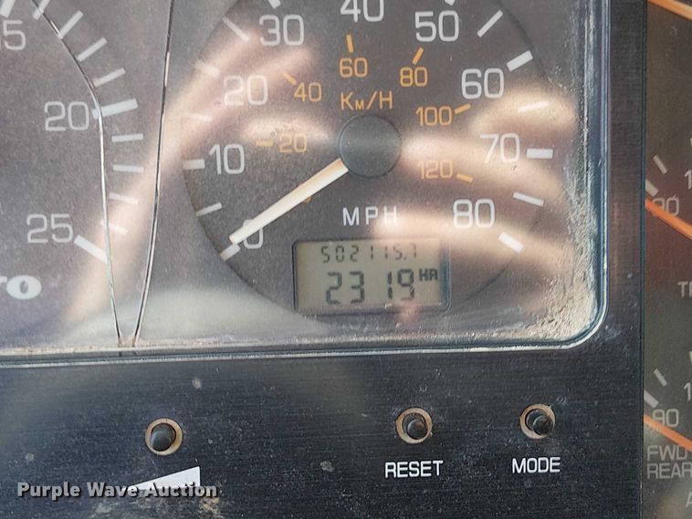 image for item DU3649 1997 Volvo WG dump truck