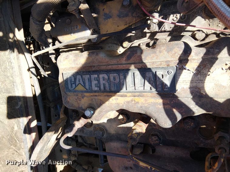 image for item DU3649 1997 Volvo WG dump truck