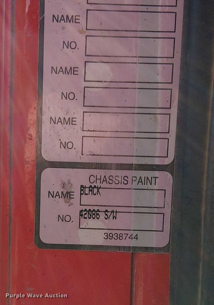 image for item DU3649 1997 Volvo WG dump truck