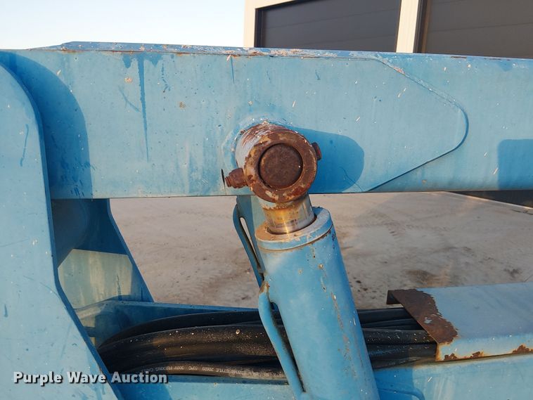 image for item DU3650 2000 Genie Z-45/25 boom lift