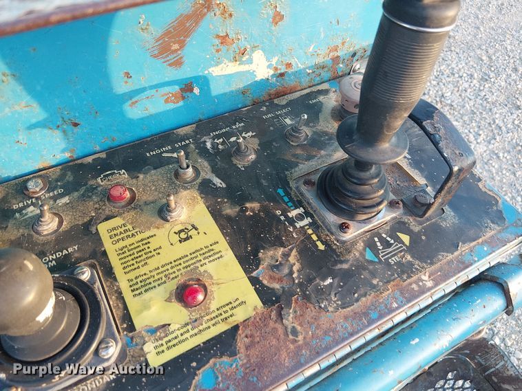 image for item DU3650 2000 Genie Z-45/25 boom lift