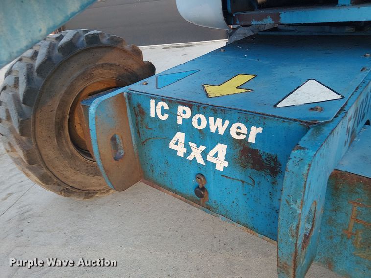 image for item DU3650 2000 Genie Z-45/25 boom lift