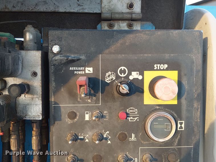 image for item DU3650 2000 Genie Z-45/25 boom lift