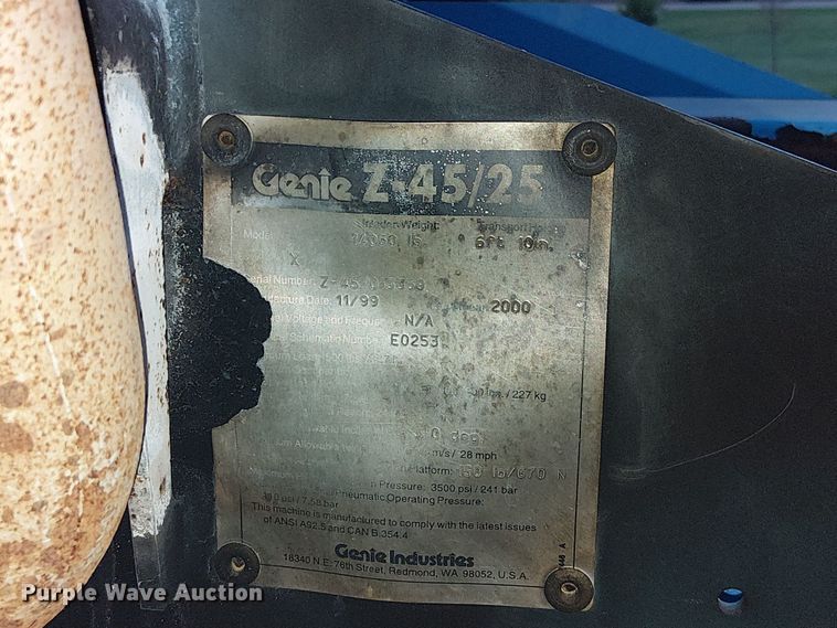 image for item DU3650 2000 Genie Z-45/25 boom lift
