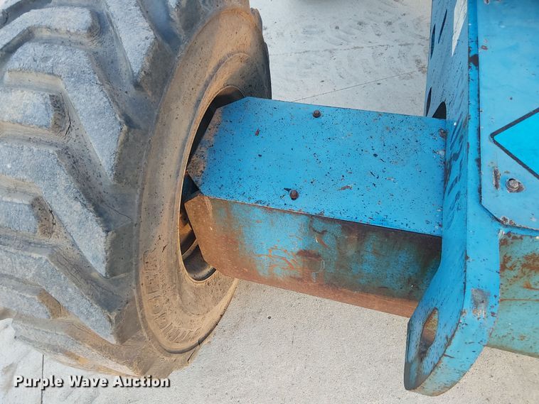 image for item DU3650 2000 Genie Z-45/25 boom lift