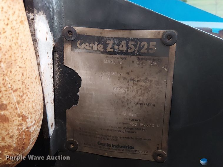 image for item DU3650 2000 Genie Z-45/25 boom lift