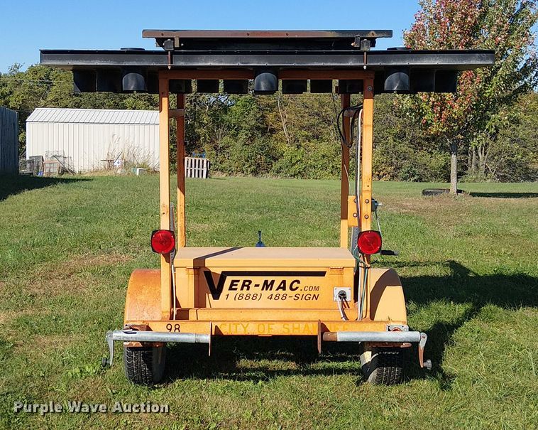 image for item DU3657 Ver-Mac ST-4825  arrow board trailer 