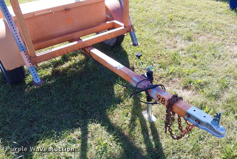 image for item DU3657 Ver-Mac ST-4825  arrow board trailer 