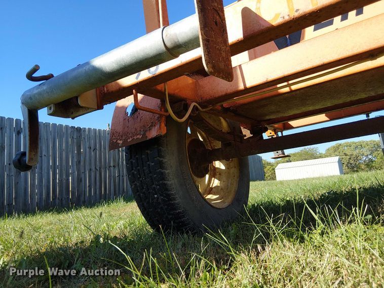 image for item DU3657 Ver-Mac ST-4825  arrow board trailer 