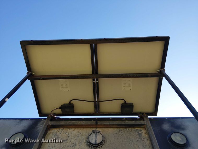 image for item DU3657 Ver-Mac ST-4825  arrow board trailer 