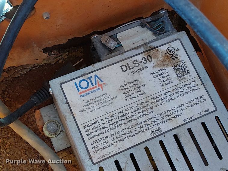 image for item DU3657 Ver-Mac ST-4825  arrow board trailer 