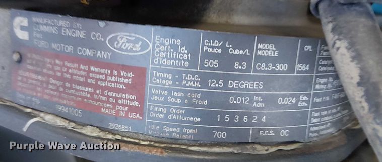 image for item DU3661 1995 Ford LT8000 crane truck