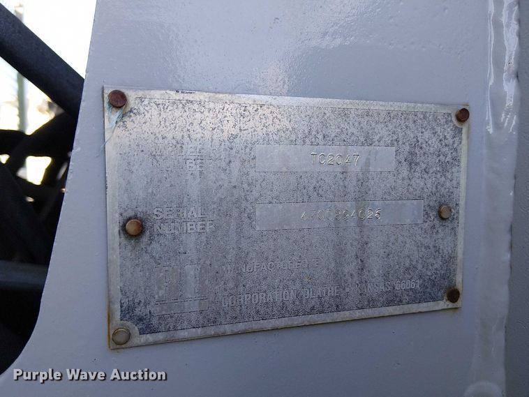 image for item DU3662 1995 International 4900 crane truck