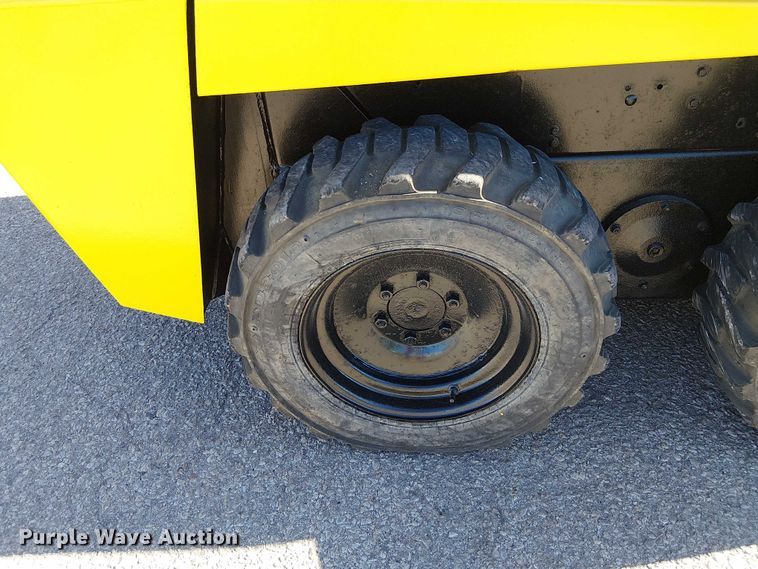 image for item DU3663 1994 Case 1838 skid steer loader